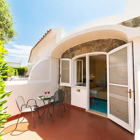 Hotel Poggio Aragosta & 4*
