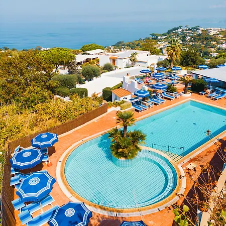 ポッジオ アラゴスタ ホテル＆スパ 4* カザミッチョラ・テルメ