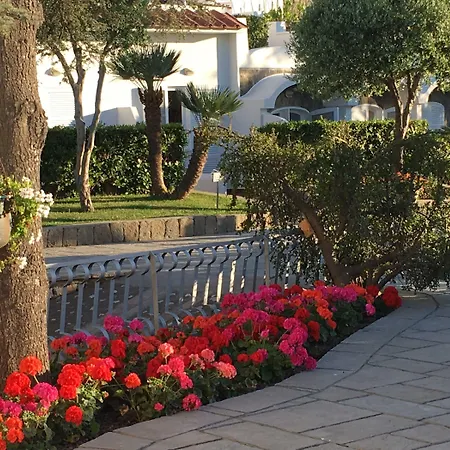 ポッジオ アラゴスタ ホテル＆スパ ホテル 4*