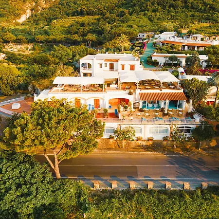 Poggio Aragosta & Hotel