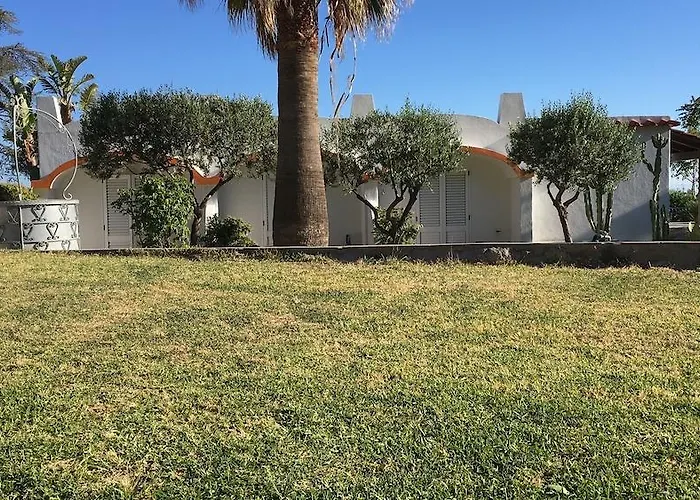 Poggio Aragosta & Hotel