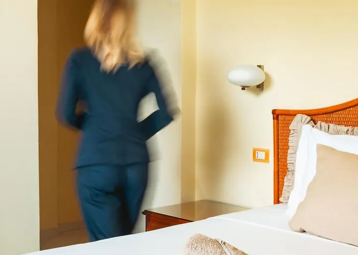 Poggio Aragosta & 4*