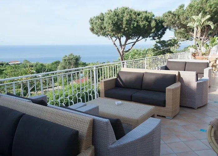 Hotel Poggio Aragosta & 4*